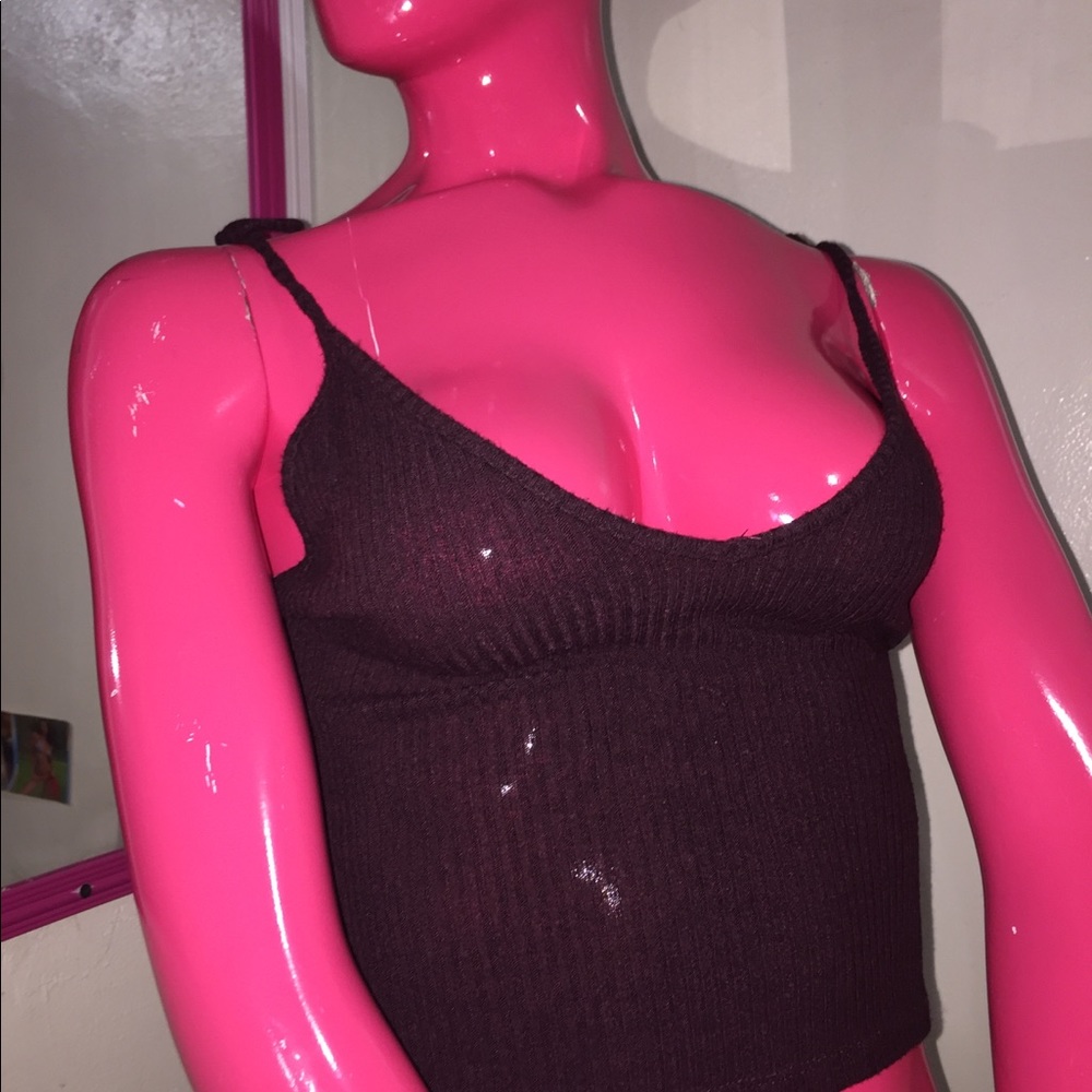 🥀Rare Maroon Brandy Melville tank🥀